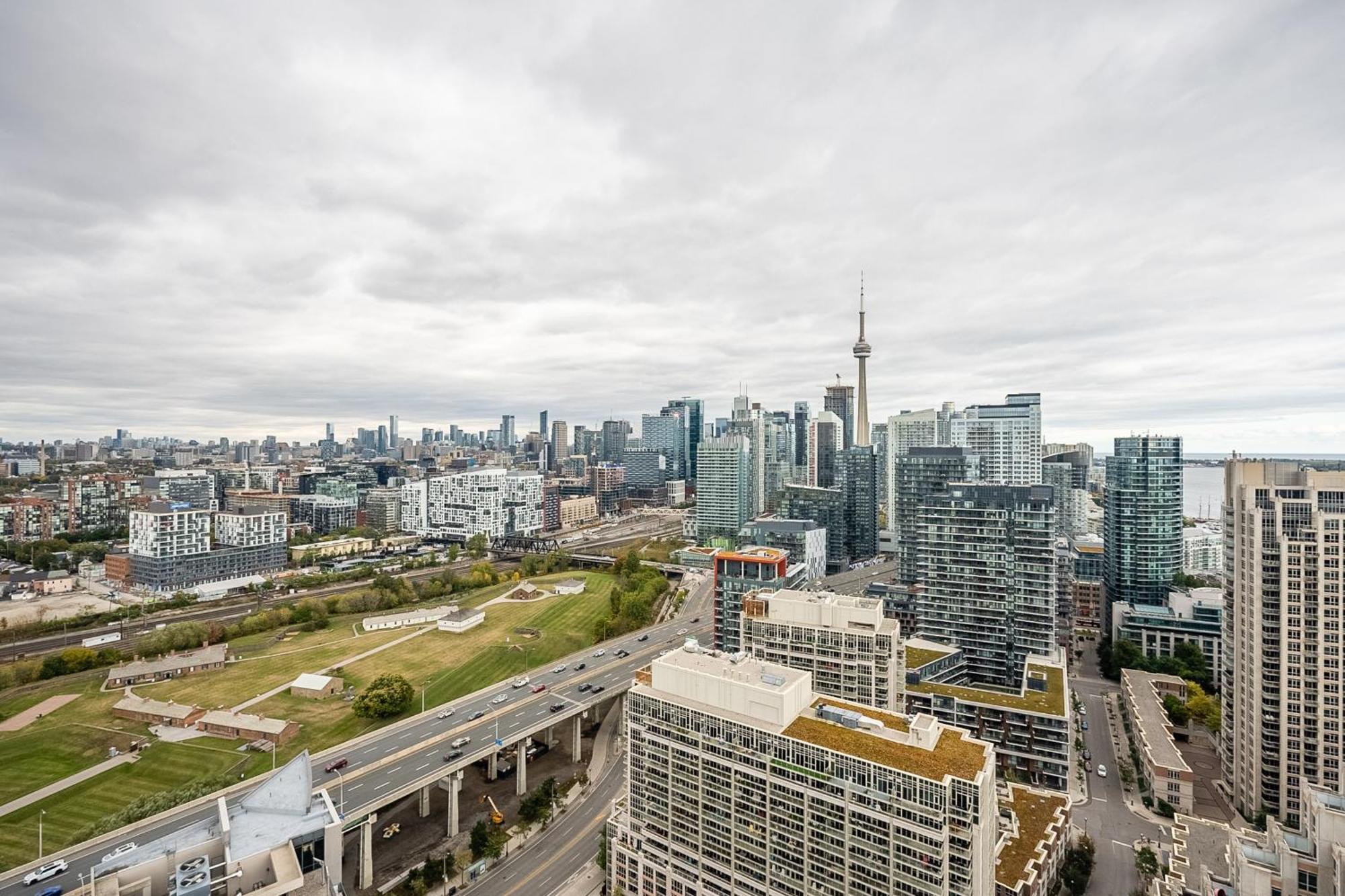 Rivetstays - The Neptune Toronto Exteriör bild