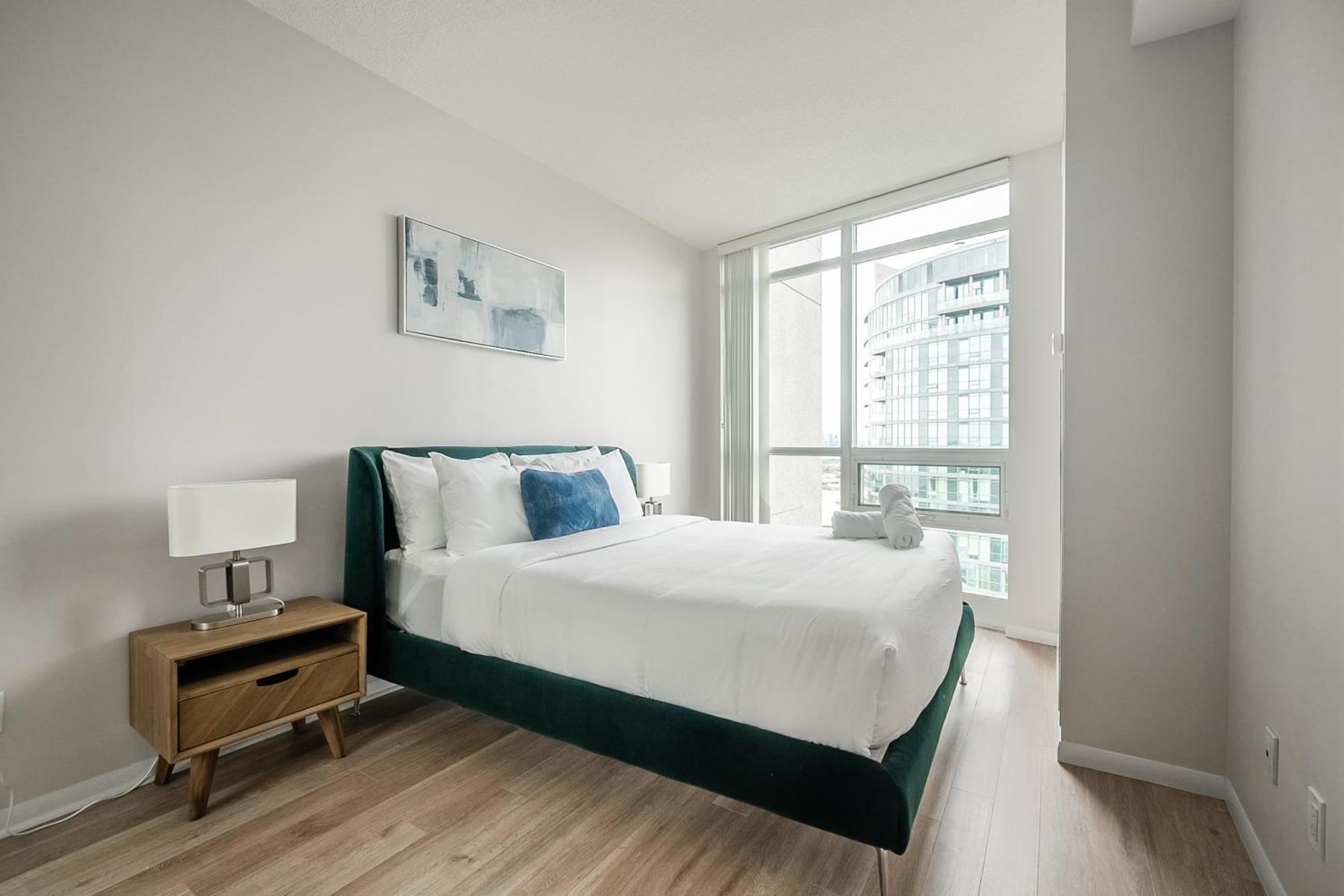 Rivetstays - The Neptune Toronto Exteriör bild