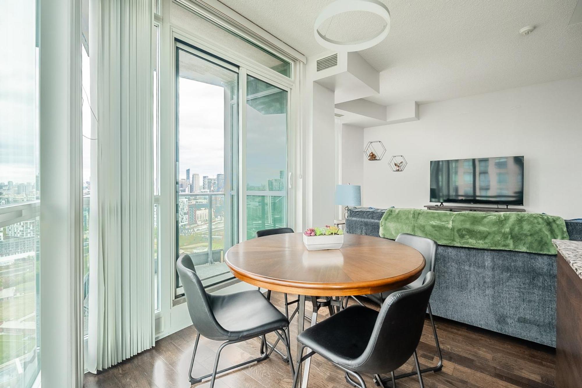 Rivetstays - The Neptune Toronto Exteriör bild