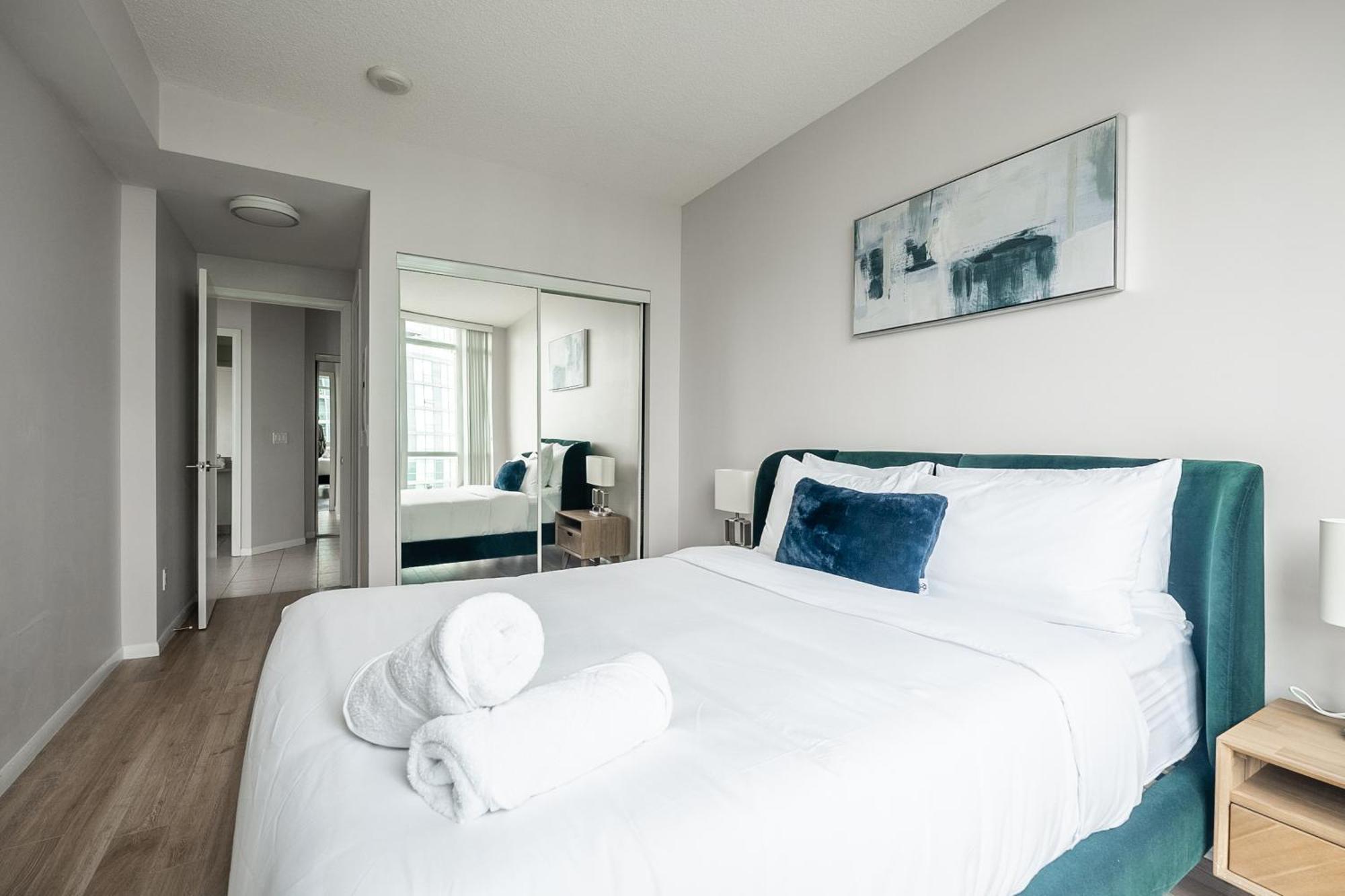 Rivetstays - The Neptune Toronto Exteriör bild